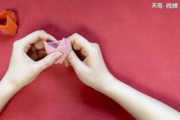 爱心戒指的折法(爱心戒指折纸的使用方法)