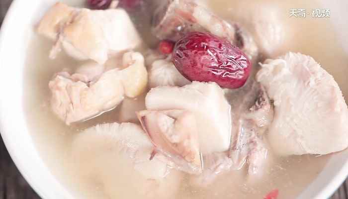 猴头菇鸡汤怎么做(猴头菇怎么做好吃)