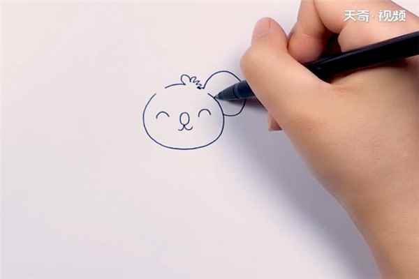 考拉简笔画(小考拉的头和两只大大的耳朵)