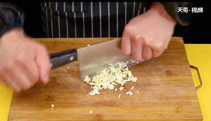 蒜蓉扇贝的做法(贝肉怎么做好吃)