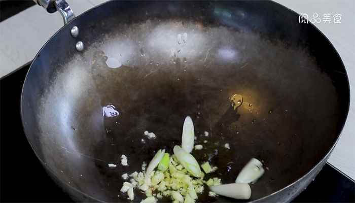 茼蒿炖豆腐做法(豆腐的做法)