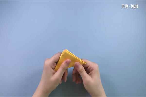 乌篷船怎么折(乌篷船的操作方法有哪些)