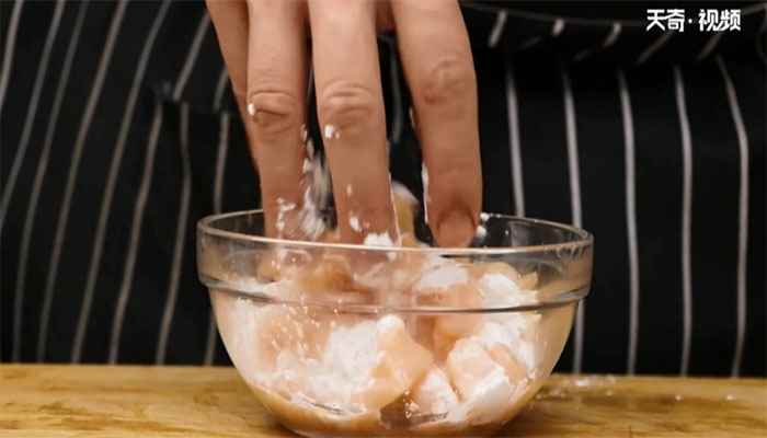 酱爆鸡丁的做法(鸡胸肉怎么做好吃)