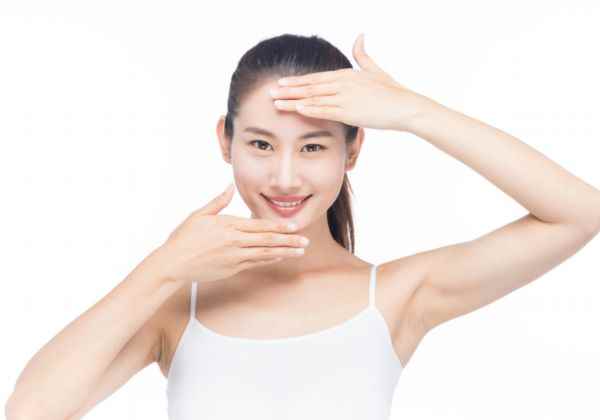 蜂蜜如何祛斑(玫瑰蜂蜜祛斑)