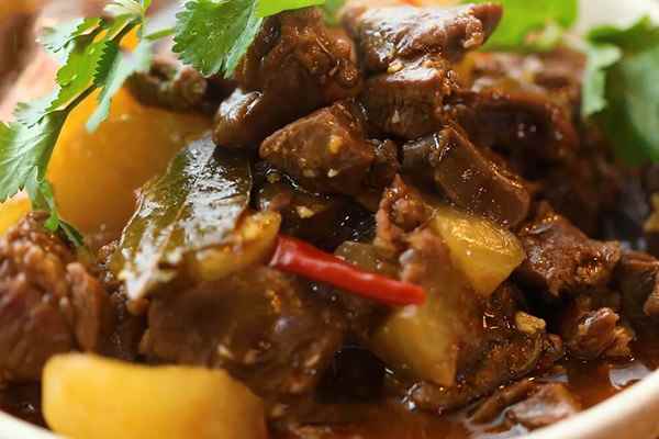 红烧羊肉的做法(红烧羊肉怎么做)