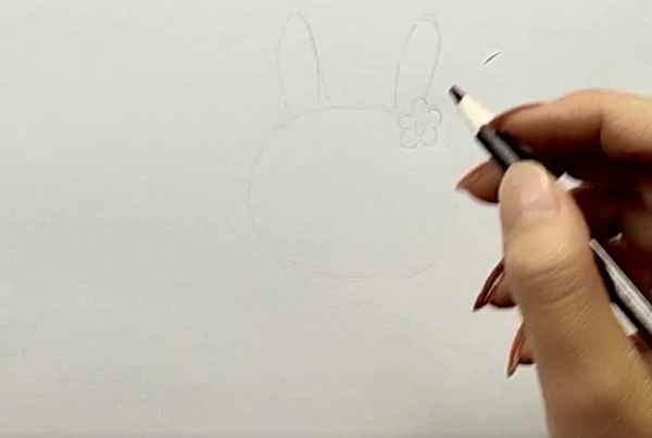 先勾勒兔子怎么画简单又可爱
