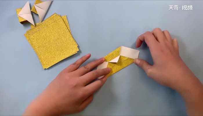 简单的手工灯笼做法(红色卡纸怎么做)