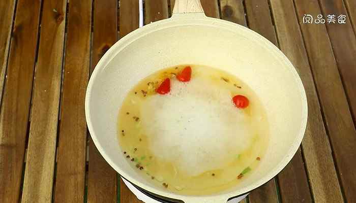 兔肉的做法(金针菇怎么做好吃)