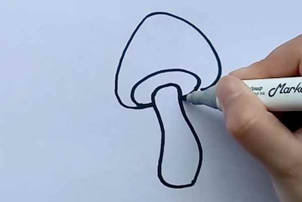 蘑菇简笔画(红色涂满花纹怎么做好看)