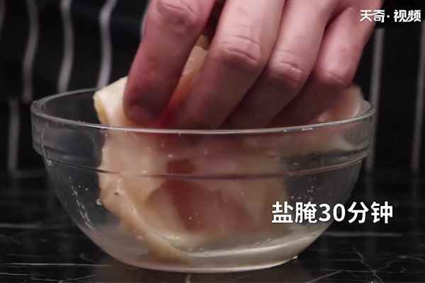 炸鸡排的做法(鸡胸肉怎么做好吃)