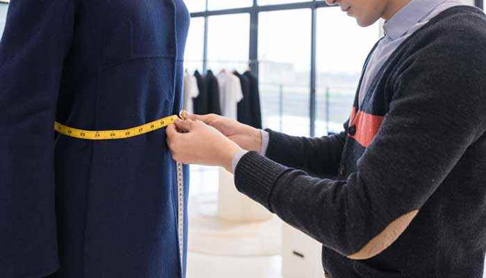 26码裤子穿s还是m(26的裤子建议穿m码。26码相当于腰围大小为1尺9寸也可以视)