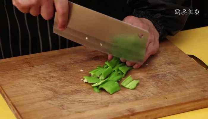 鸡胗炖土豆的做法(鸡胗怎么做最好吃)