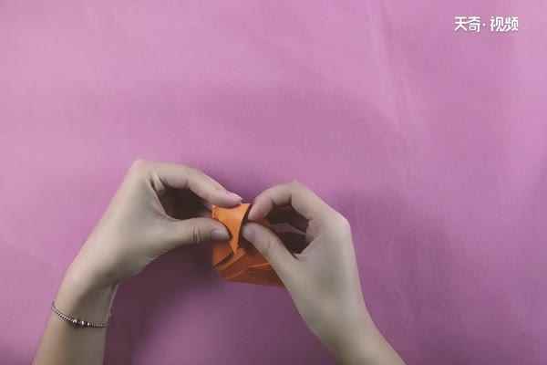 立体爱心怎么折 立体爱心的折法