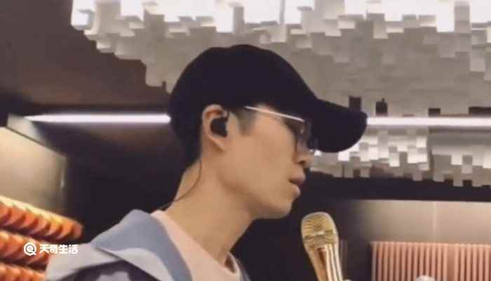 方大同被曝光恋情经纪人紧急回应(方大同经纪人否认:谢安琪直播后有向大同这边问好)