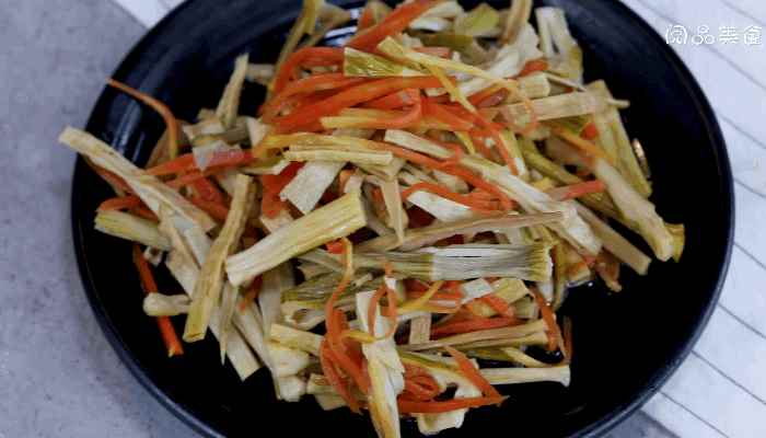 凉拌笋干丝做法(笋干和胡萝卜的做法步骤)