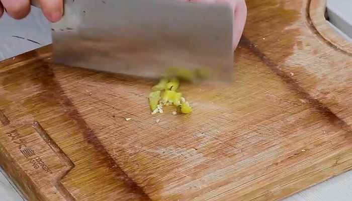 萝卜丝炒牛肉的做法(牛肉怎么做好吃)