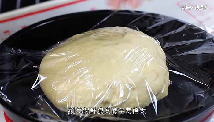 牛奶小餐包的做法(高筋面粉怎么做好吃)