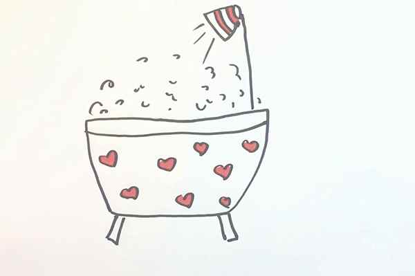 浴缸简笔画(浴缸上的小爱心花纹涂满)