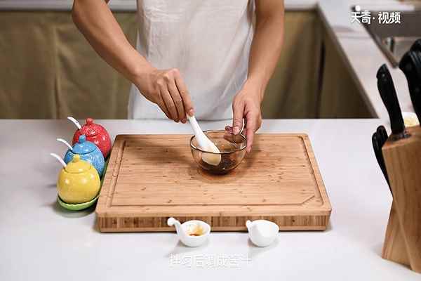 凉拌洋葱土豆丝的做法(小米椒丝的做法)