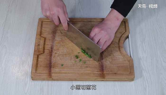 炒虾仁的做法(蚕豆做法大全)