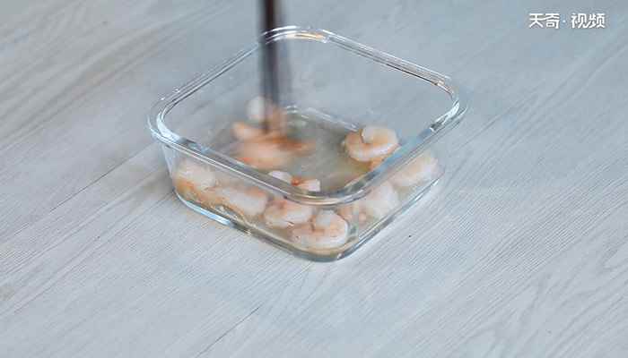 青豆虾仁的做法(虾仁怎么做好吃)