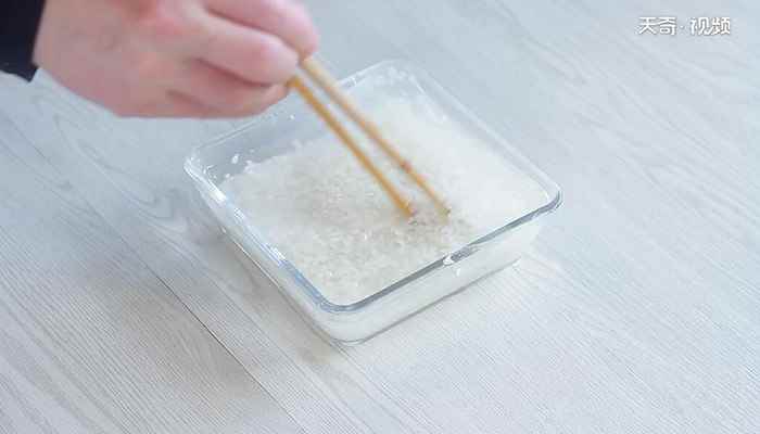 山药玉米粥的做法(大米80克玉米粒50克山药)