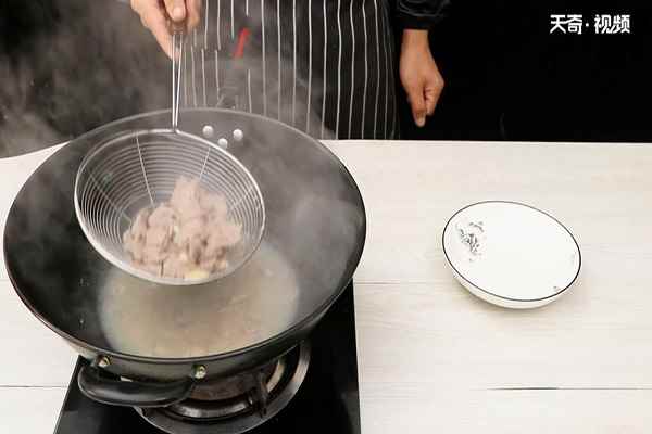 嫩炒猪肝的做法(猪肝怎么做最好吃)