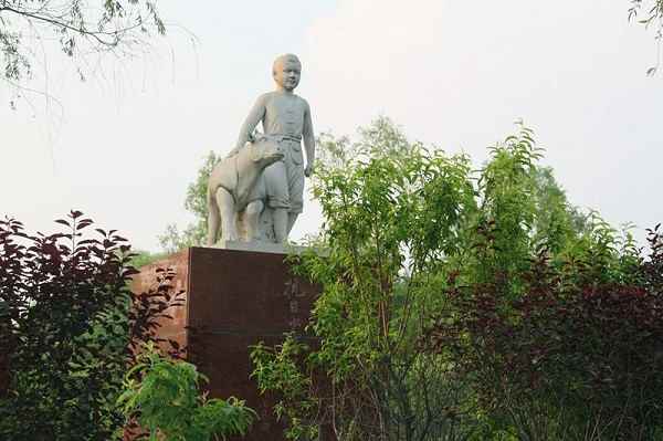 王小二的故事懂得什么道理(王小二的故事简单概括)