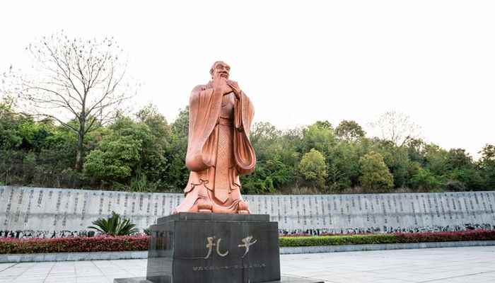 入则孝出则悌是什么意思 《论语·学而》原文(节选)