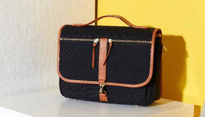 袋鼠女包有几个品牌(市场上公认的袋鼠品牌女包)