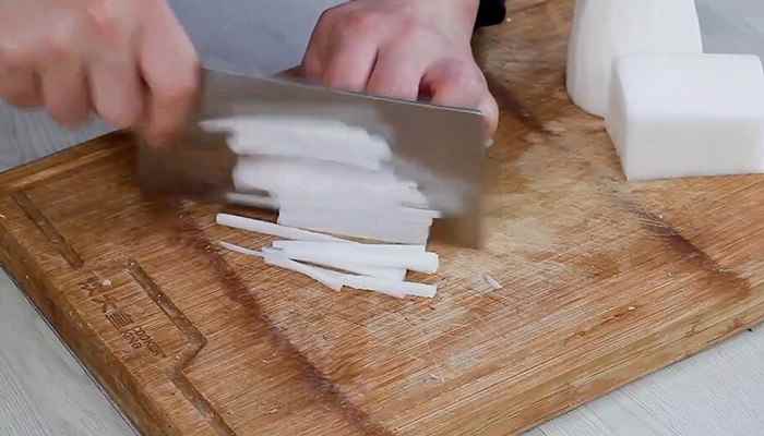 萝卜丝炒牛肉的做法(牛肉怎么做好吃)