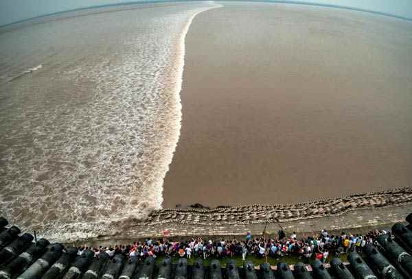 钱塘江大潮的时间 钱塘江大潮时间是什么时候