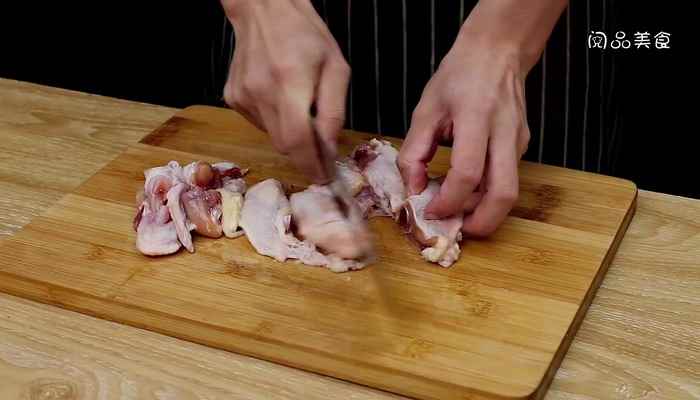 人参炖鸡的做法(枸杞的做法)