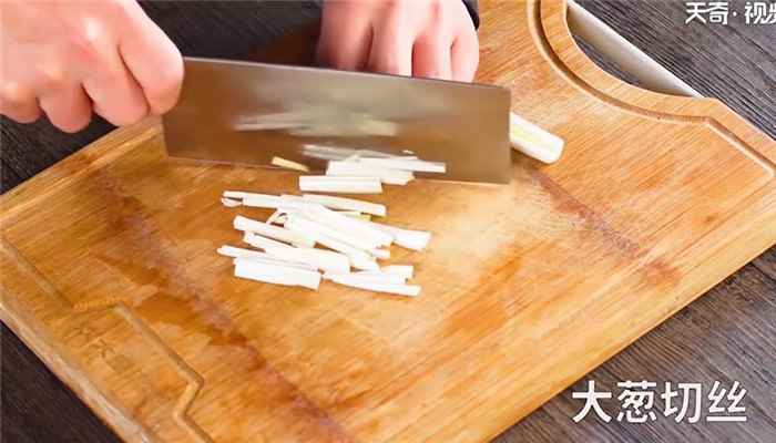 白灼花螺怎么做(红辣椒切丝怎么做好吃)