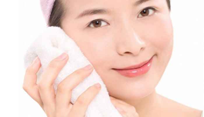 贴面膜前面需要做什么  敷面膜前要做什么