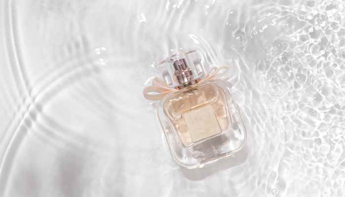 银色山泉是什么牌子(银色山泉是英国creed品牌的香水)