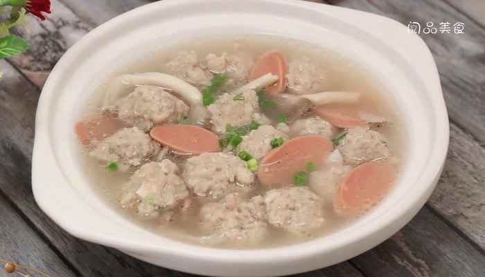 猪肉丸子火腿汤怎么做(火腿肠切片的做法步骤图)