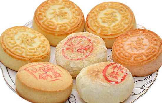 北京有什么特产(北京的特产有北京烤鸭、京八件、京绣、北京果脯、吹糖人、延庆葡)