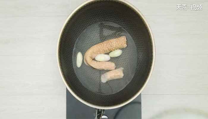 葱烧肥肠的做法 葱烧肥肠怎么做