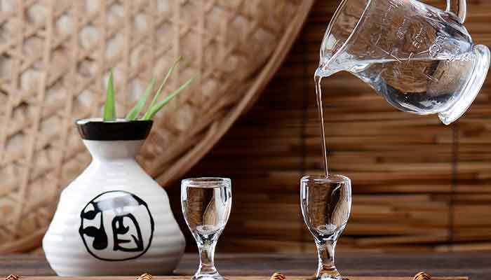 白酒排行榜前十名(中国白酒10大名酒排行榜)