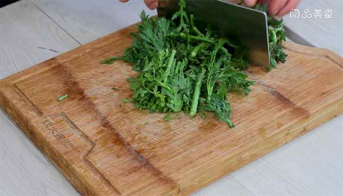 茼蒿炖豆腐做法(豆腐的做法)