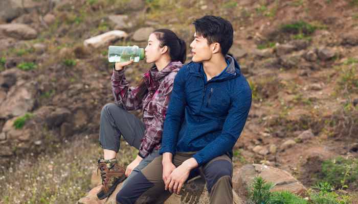 软壳衣与冲锋衣区别 软壳衣和冲锋衣的区别