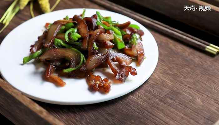 青椒炒猪头肉怎么做(猪头肉怎么做好吃)