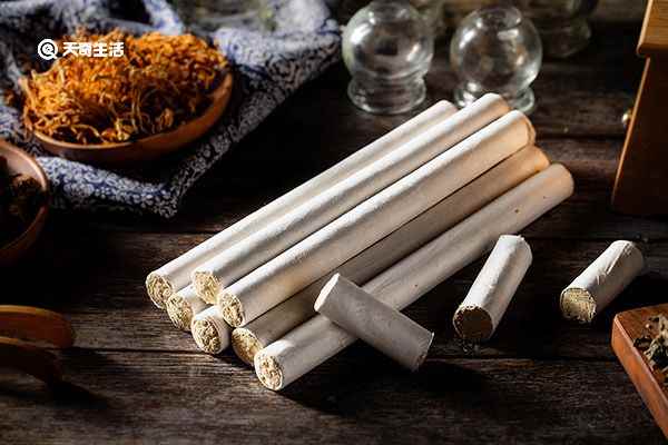 熏艾叶的功效与作用(核心功效防病保健、温经散寒、杀病菌)