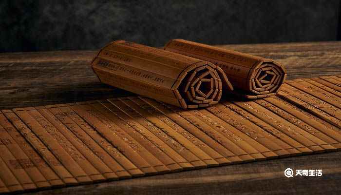 文可提笔安天下武可上马定乾坤 意思 文能提笔安天下武能上马定乾坤什么意思