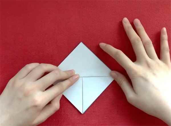 纸盒子的折法(正方形纸张的使用方法)