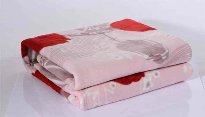 宝宝绒是什么面料(宝宝绒面料的成分有哪些)