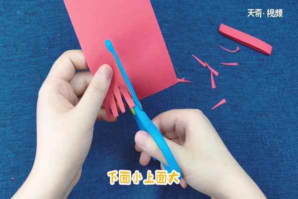 灯笼怎么做(红纸和剪刀的区别有哪些)