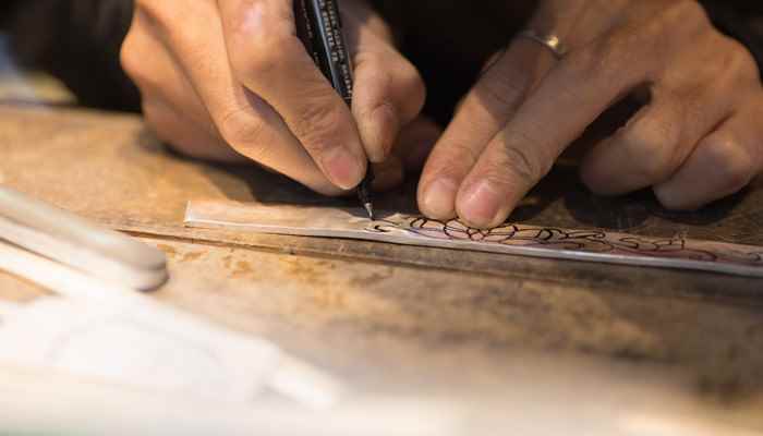 彩银和纯银有什么区别 彩银和纯银的区别