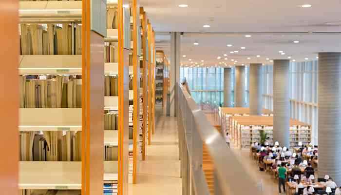 那个星期天主要内容(《那个星期天》细腻地表现了主人公丰富而敏感的感情世界)